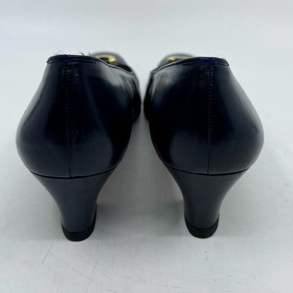 Vintage Salvatore Ferragamo Gold Buckle Low Pumps - Picture 3 of 12